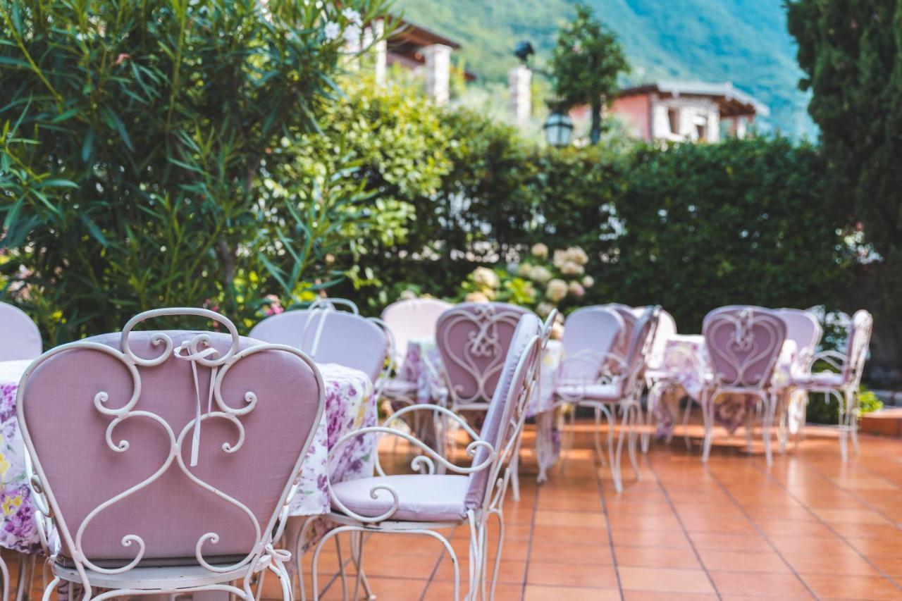 Hotel Villa Europa Gargnano Bagian luar foto
